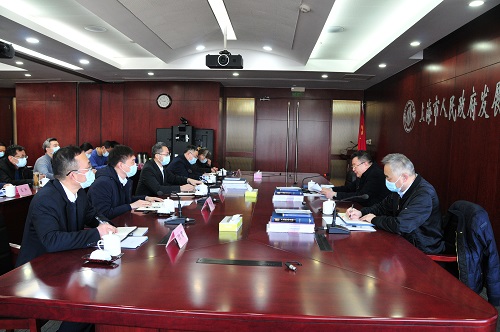 1月29日市政府党组成员舒庆同志来中心调研_中心动态_上海市人民政府发展研究中心